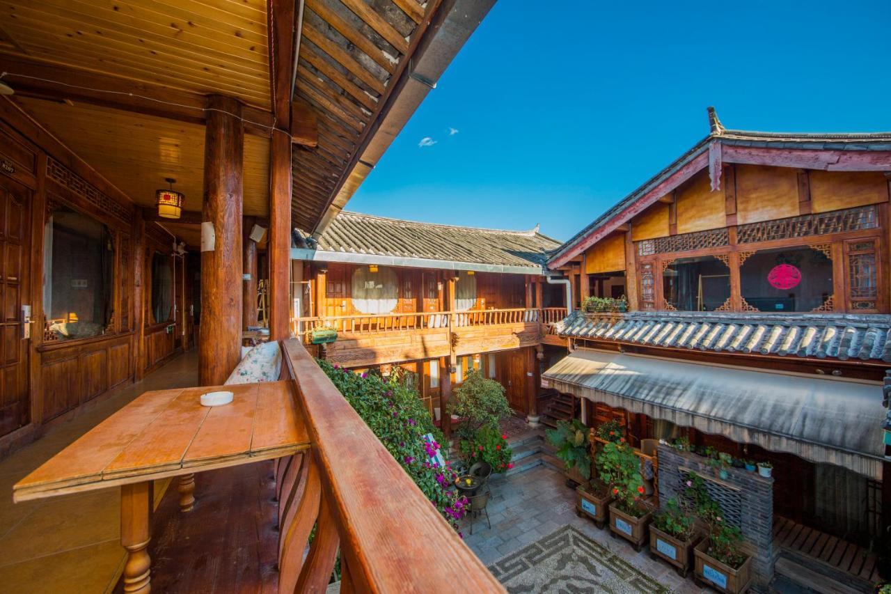 Lijiang Rongyi Homestay Luaran gambar