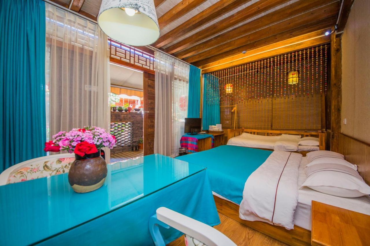 Lijiang Rongyi Homestay Luaran gambar