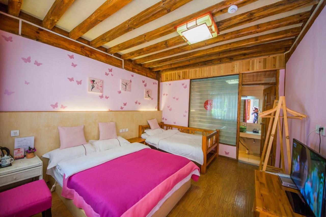 Lijiang Rongyi Homestay Luaran gambar