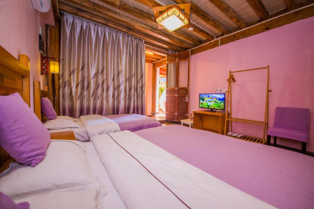 Lijiang Rongyi Homestay Luaran gambar